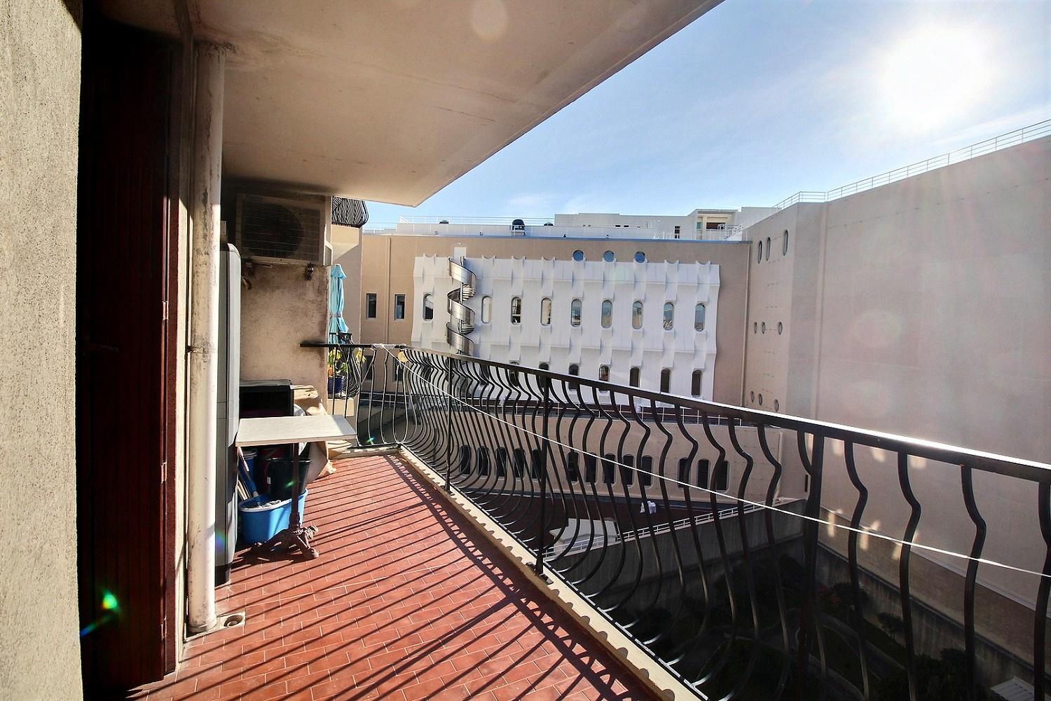 Appartement T3 à vendre à Marseille – photo 2