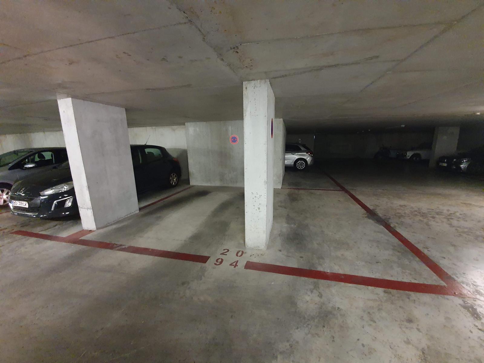 Bien à vendre à Marseille – photo 2