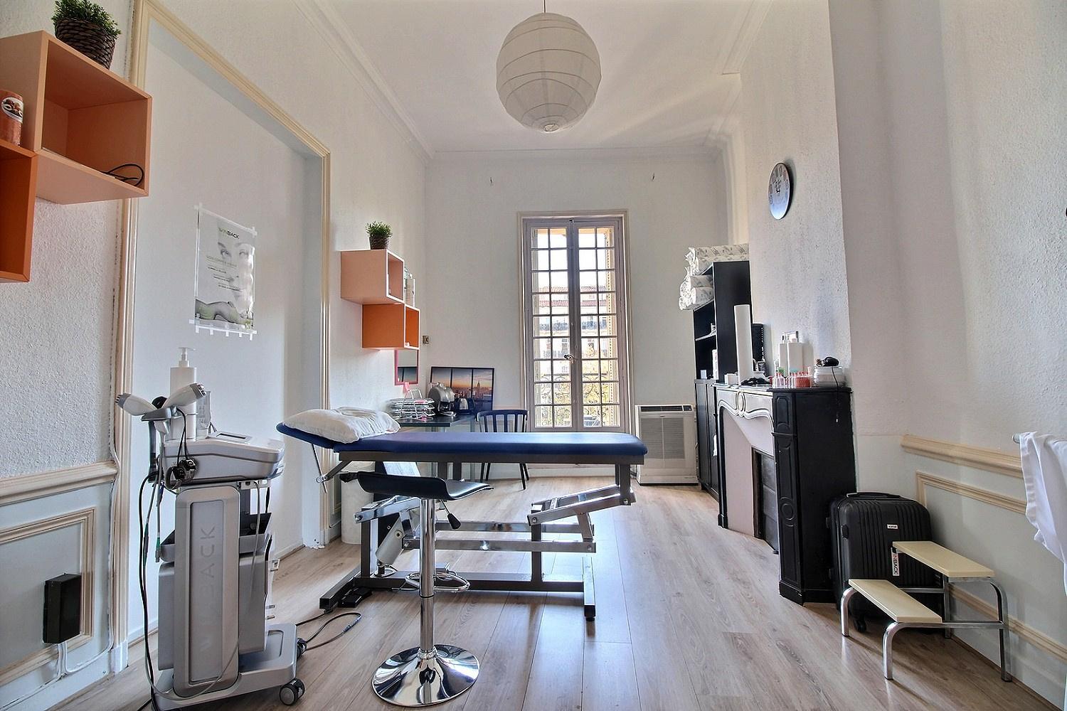 Appartement T5 à vendre à Marseille – photo 8
