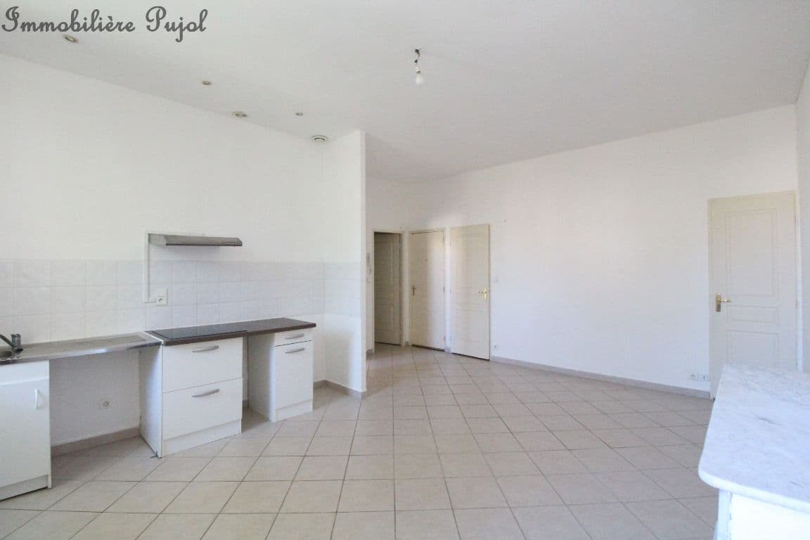Appartement T2 à louer à Marseille – photo 3