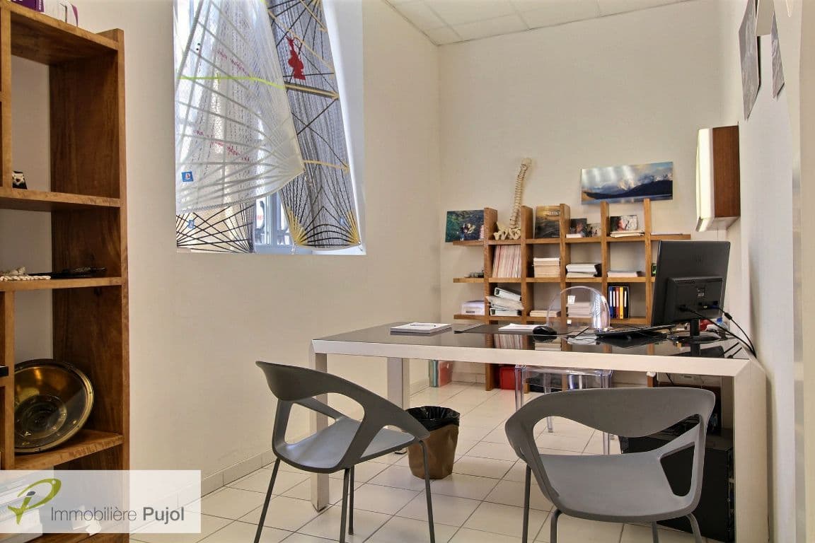 Bureaux 3 pièces à vendre à Marseille – photo 2
