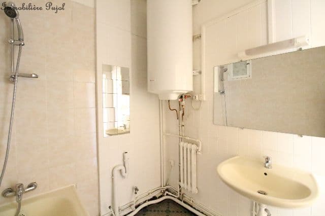 Appartement 3 pi&egrave;ces à louer – photo 1