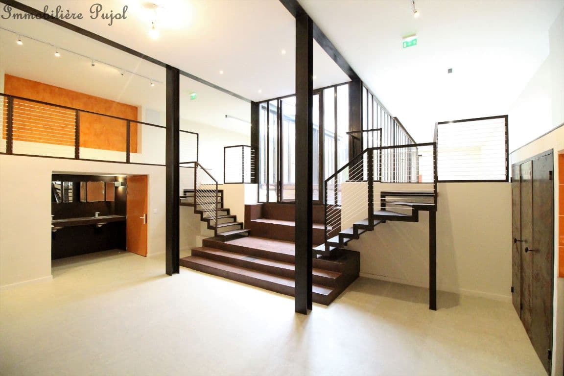 Bureaux 3 pièces à louer à Marseille – photo 2