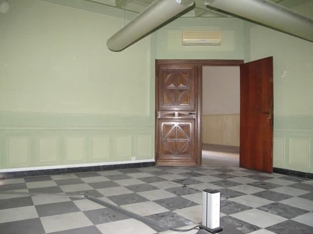 Bureaux 6 pi&egrave;ces à vendre – photo 5