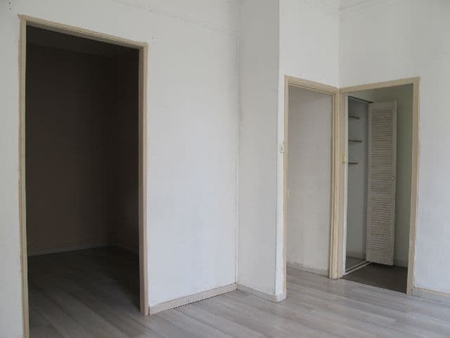 Appartement 1 pi&egrave;ce à vendre – photo 3