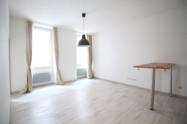 Appartement T2 à louer à MARSEILLE – photo 1