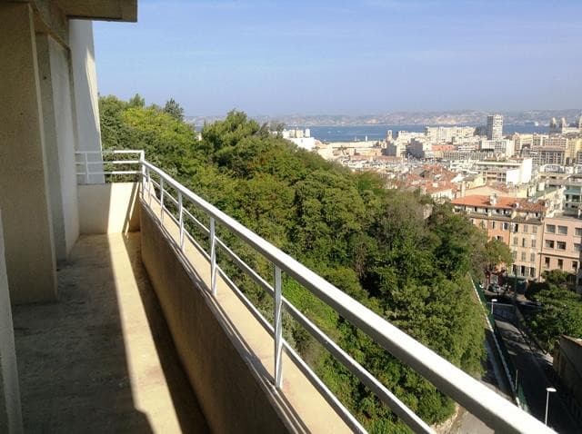 Appartement T4 à louer à Marseille – photo 1