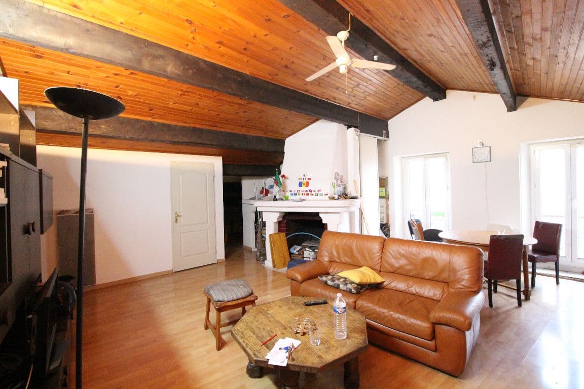 Appartement 5 pièces à vendre à Marseille – photo 2