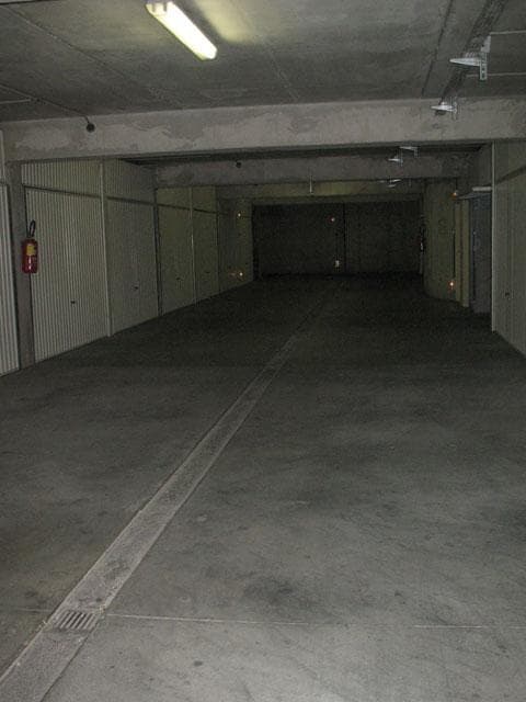 Parking/Box à louer à Marseille – photo 5