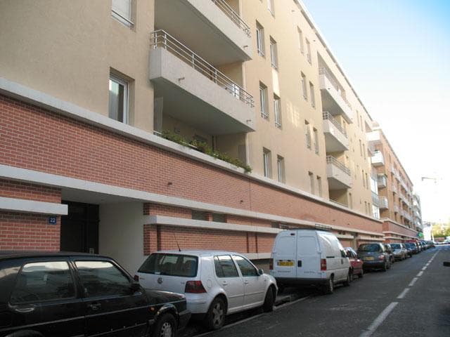 Parking/Box à louer à Marseille – photo 2