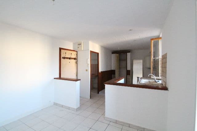 Appartement T1 à louer à Marseille – photo 3