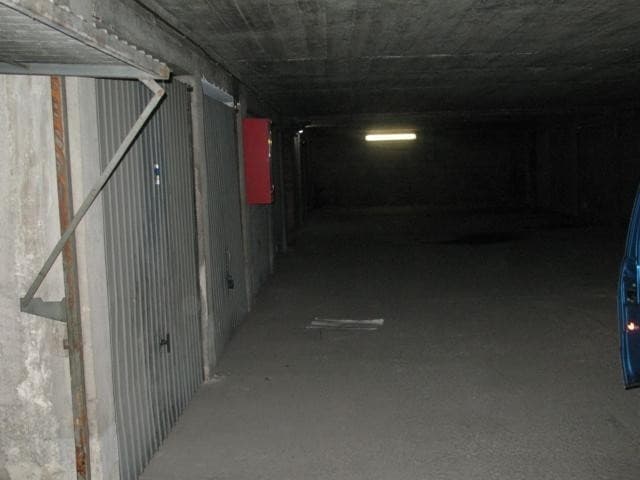 Parking/Box à louer à MARSEILLE – photo 3