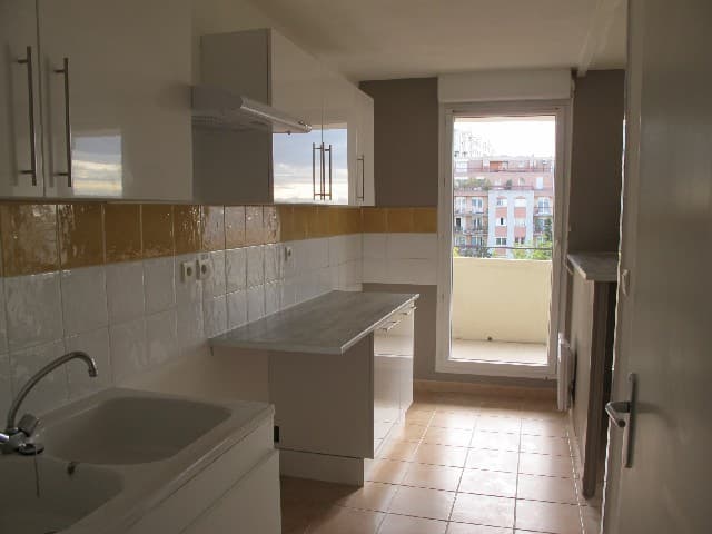Appartement 4 pièces à louer à Marseille – photo 2