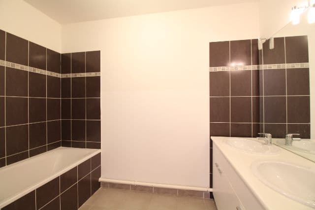Appartement 3 pièces à louer à Marseille – photo 7