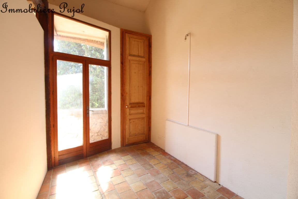 Villa 7 pièces à louer à Marseille – photo 7