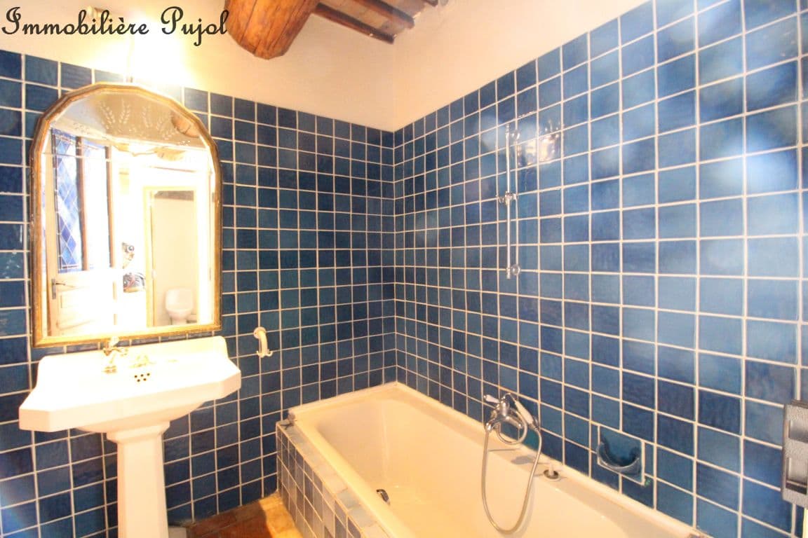 Villa 7 pièces à louer à Marseille – photo 8