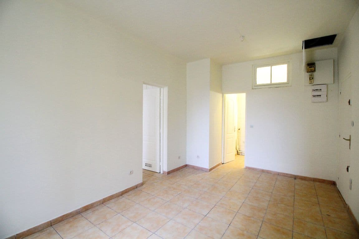 Appartement T2 à louer à Marseille – photo 2