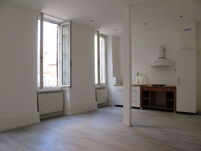 Appartement T3 à louer à Marseille – photo 1