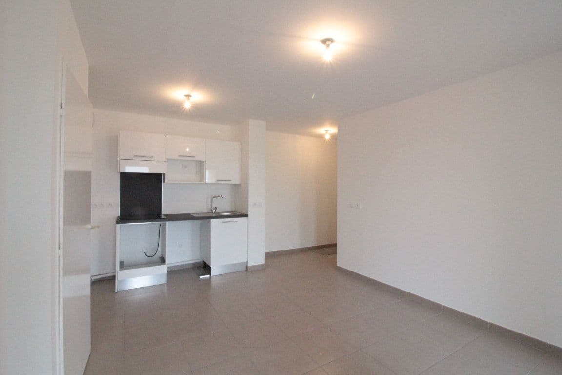 Appartement 2 pièces à louer à Marseille – photo 2