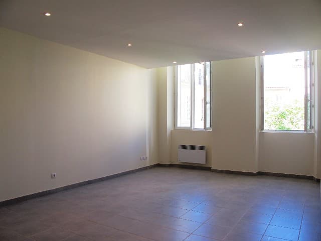Appartement 2 pièces à louer à Marseille – photo 2