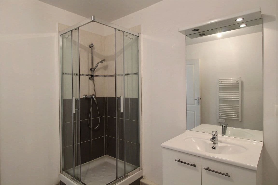 Appartement T2 à louer à MARSEILLE – photo 3