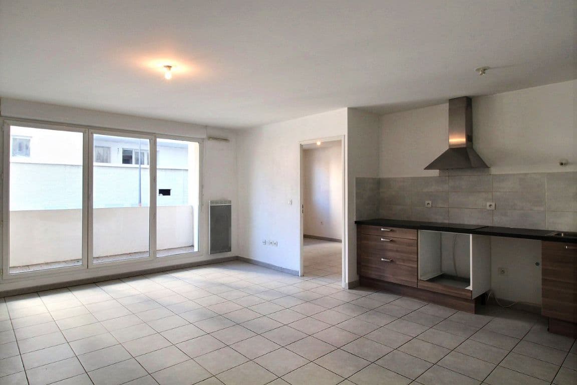 Appartement T2 à louer à MARSEILLE – photo 1