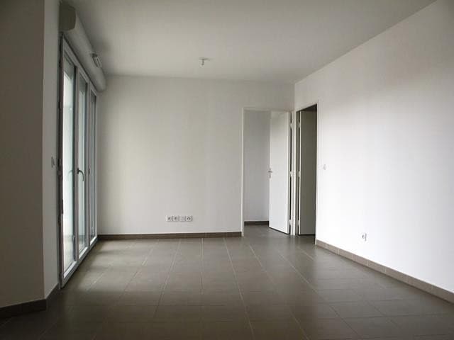 Appartement 4 pièces à louer à Marseille – photo 2