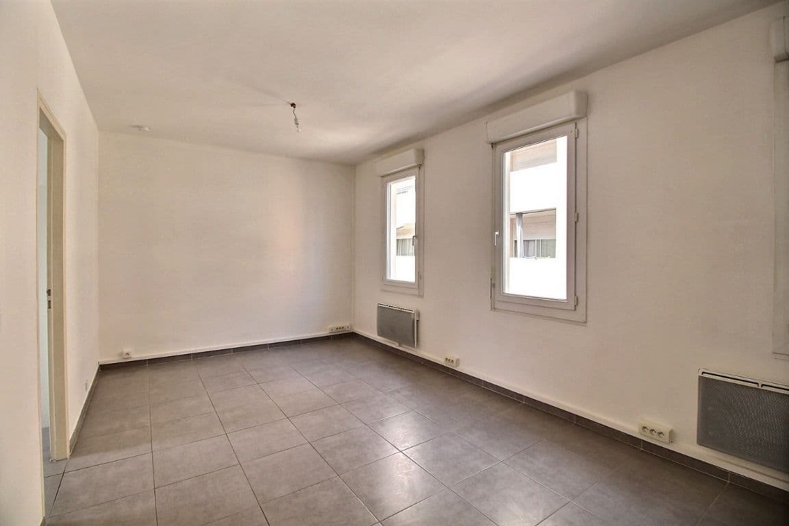 Appartement T2 à louer à MARSEILLE – photo 3