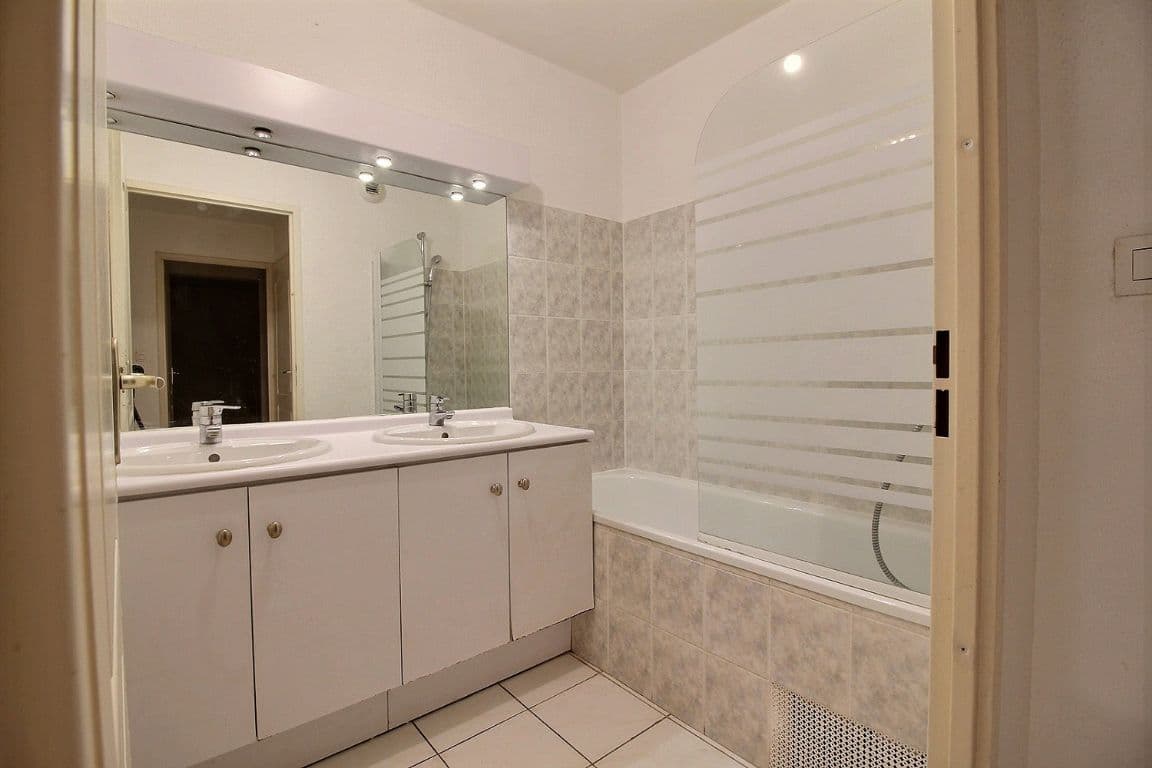Appartement T3 à louer à MARSEILLE – photo 7