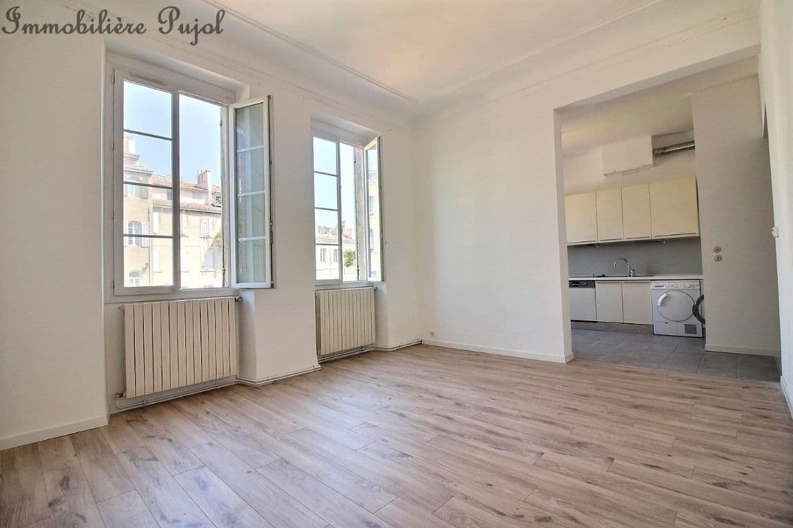 Appartement T4 à louer à Marseille – photo 2