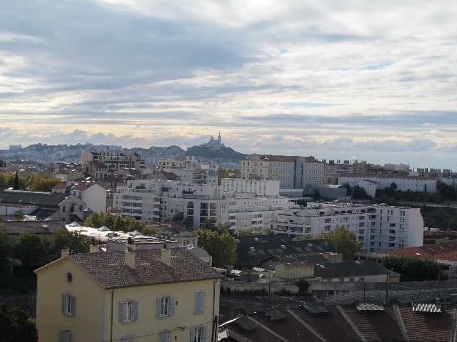 Appartement T3 à louer à Marseille – photo 1