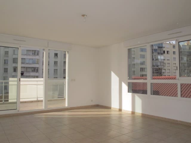 Appartement T4 à louer à Marseille – photo 2