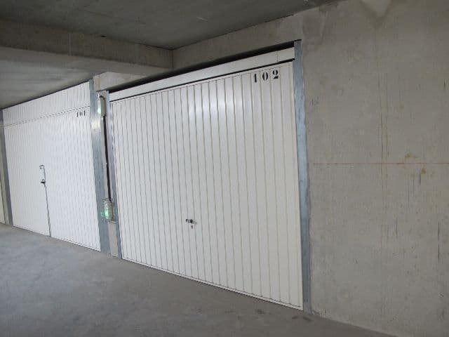 Parking/Box à louer à Marseille – photo 1