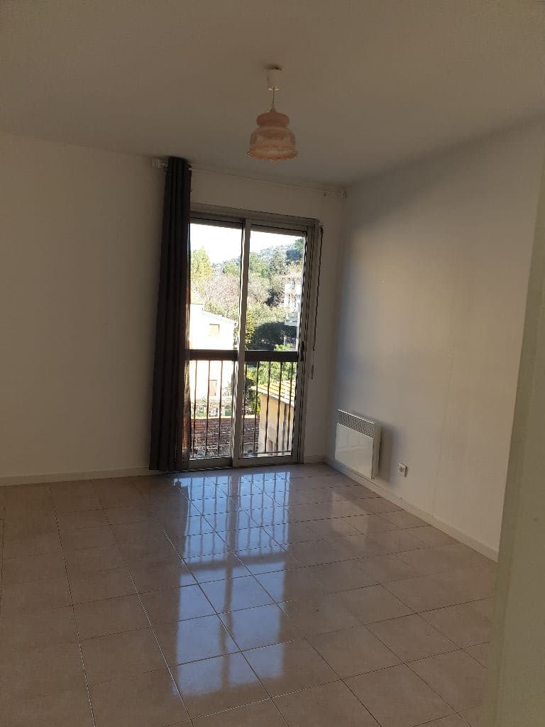Appartement T3 à louer – photo 4
