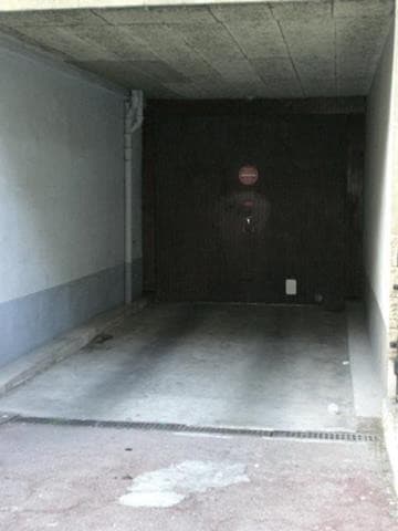 Parking/Box à louer à Marseille – photo 2