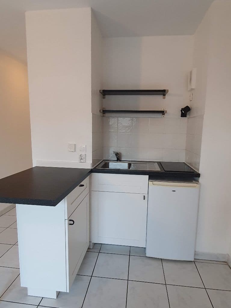 Appartement T2 à louer à Marseille – photo 2