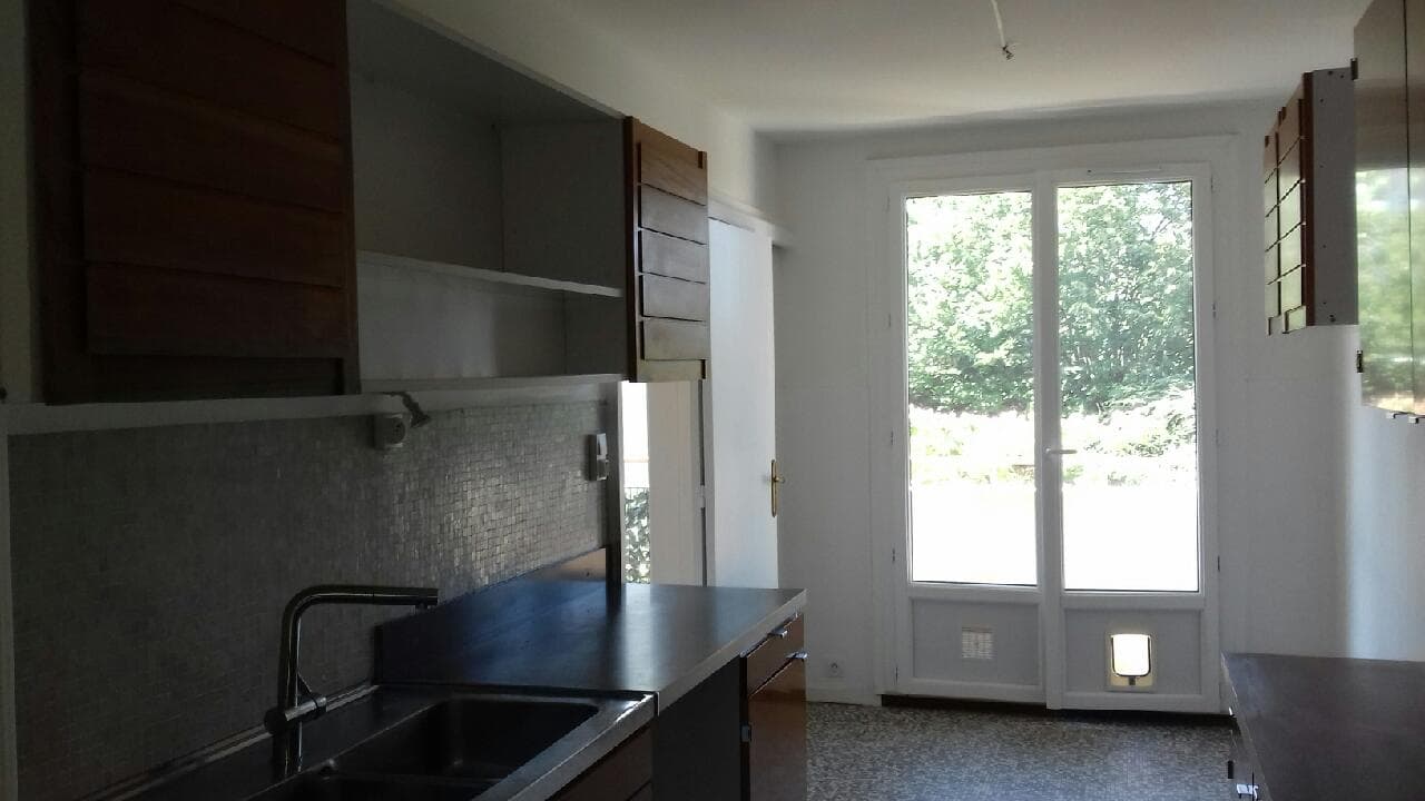 Appartement T4 à louer à Marseille – photo 2