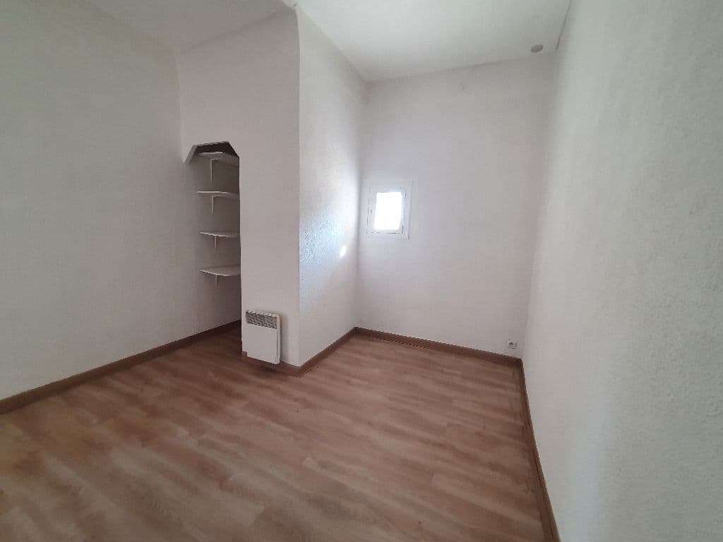Appartement T2 à louer à Marseille – photo 4