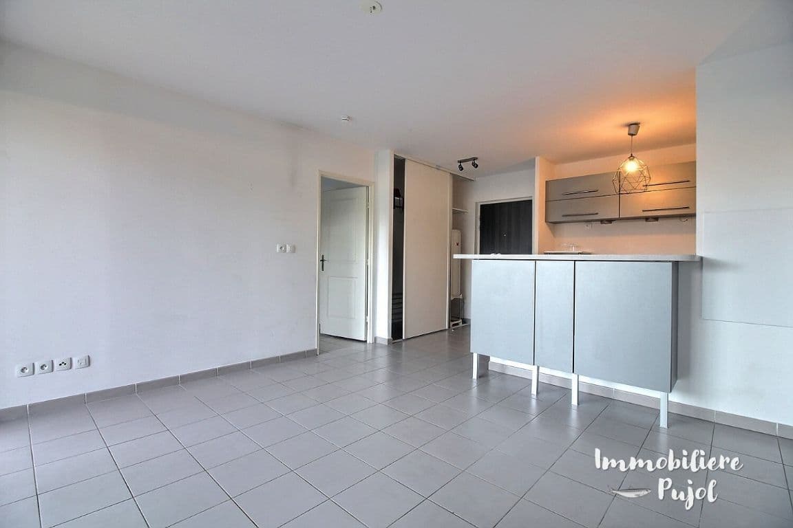 Appartement T2 à louer à MARSEILLE – photo 2