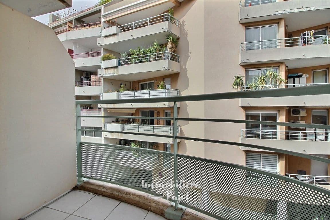 Appartement T1 à louer à MARSEILLE – photo 1