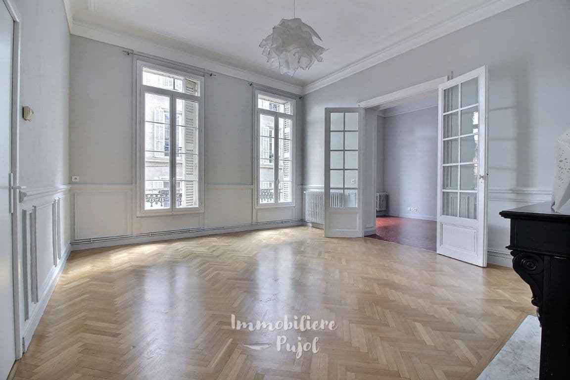 Appartement T5 à louer à MARSEILLE – photo 1