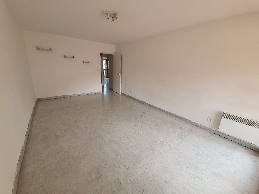 Appartement T3 à louer – photo 2
