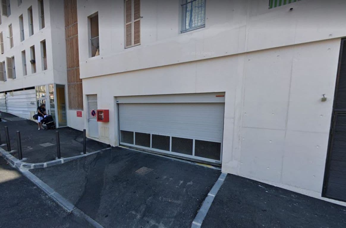 Parking/Box à louer à Marseille – photo 1