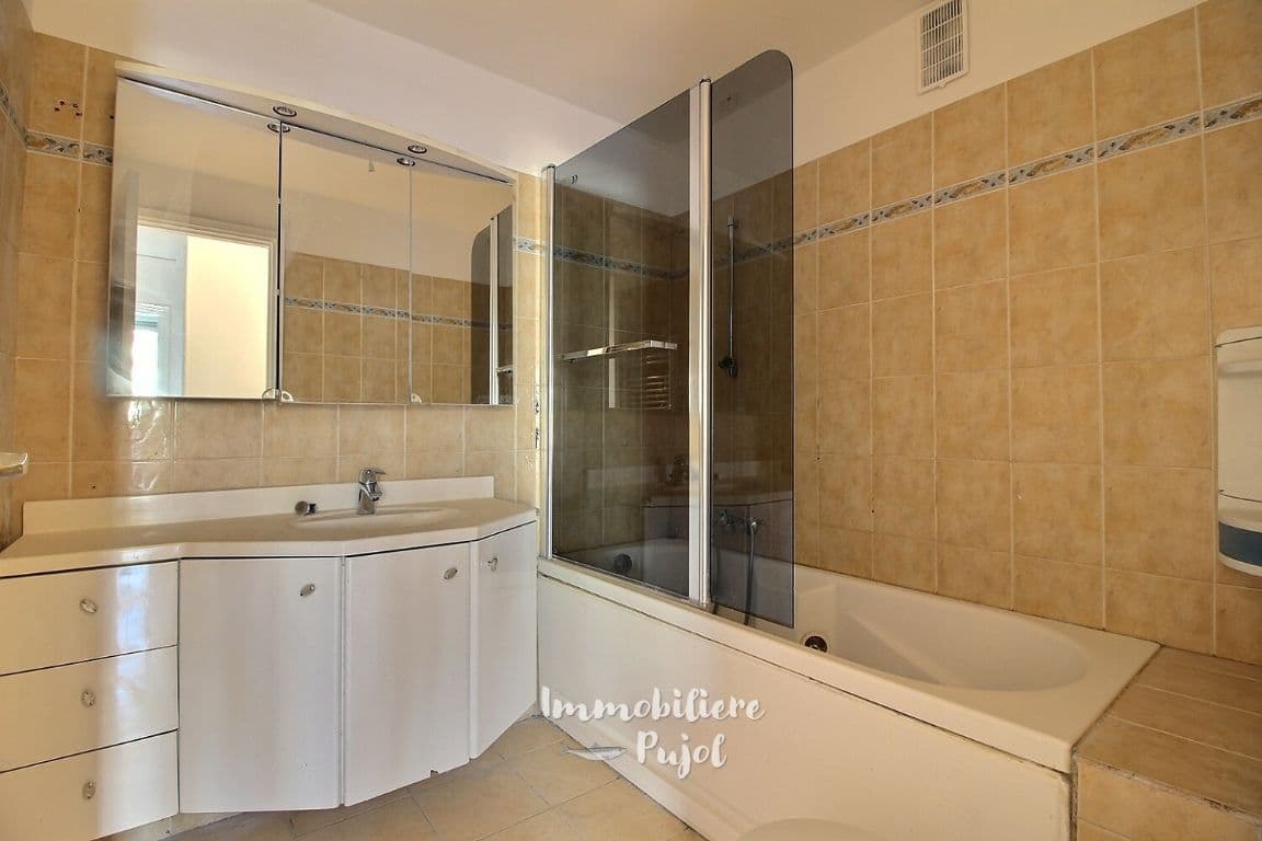 Appartement T5 à louer à MARSEILLE – photo 8