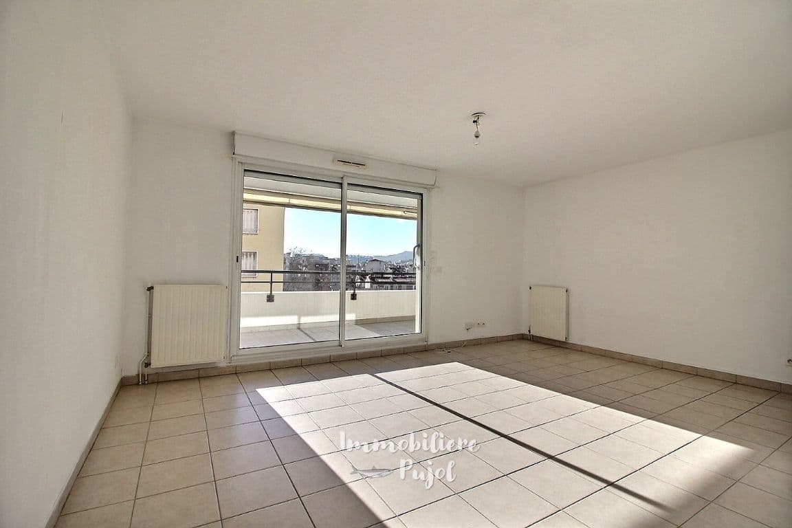 Appartement T2 à louer à MARSEILLE – photo 2