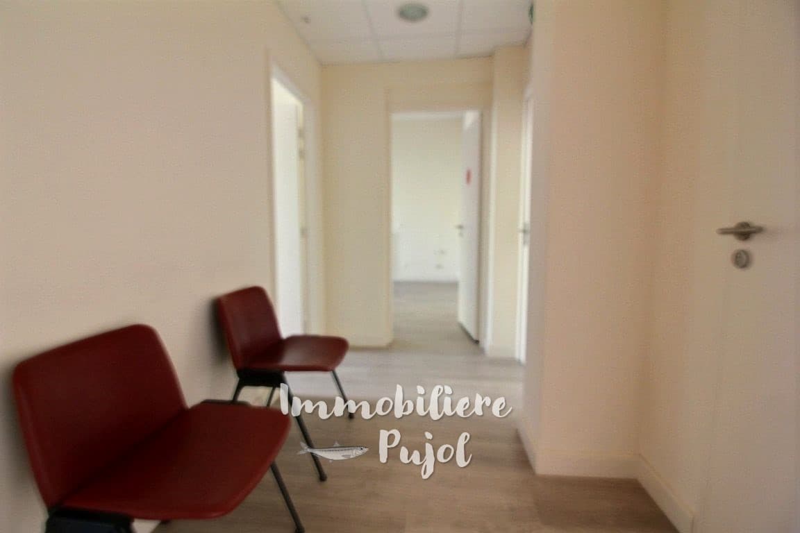 Bureaux à louer à MARSEILLE – photo 2