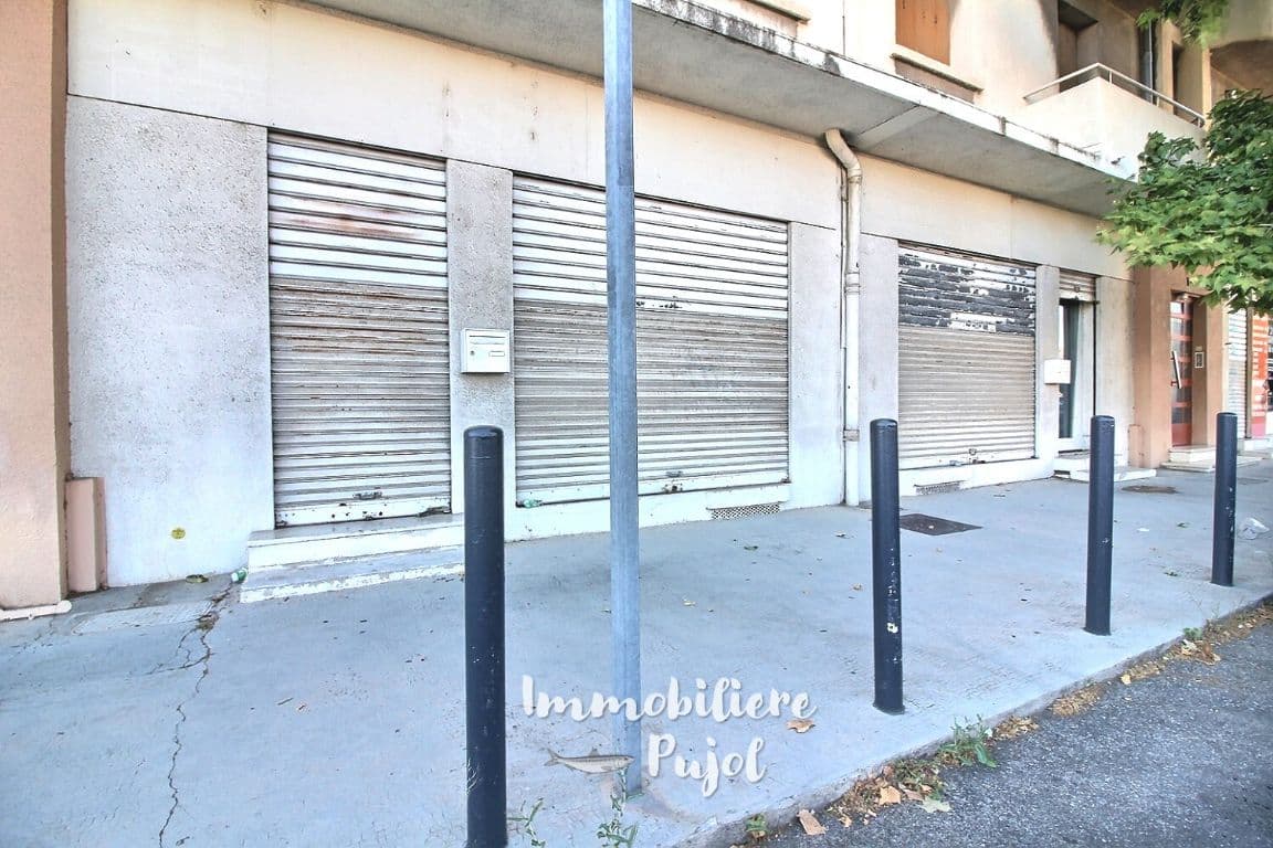 Local à louer à Marseille – photo 2