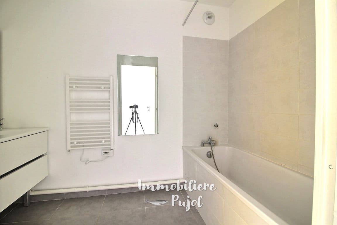 Appartement T4 à louer à MARSEILLE – photo 7