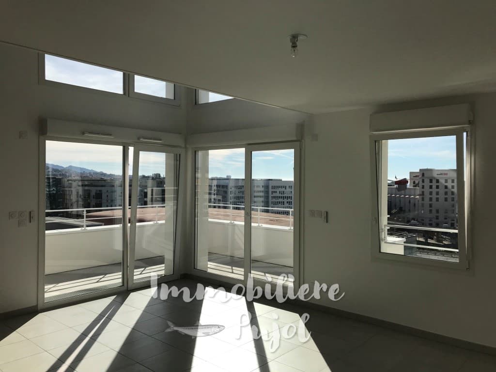 Appartement T5 à louer à MARSEILLE – photo 1