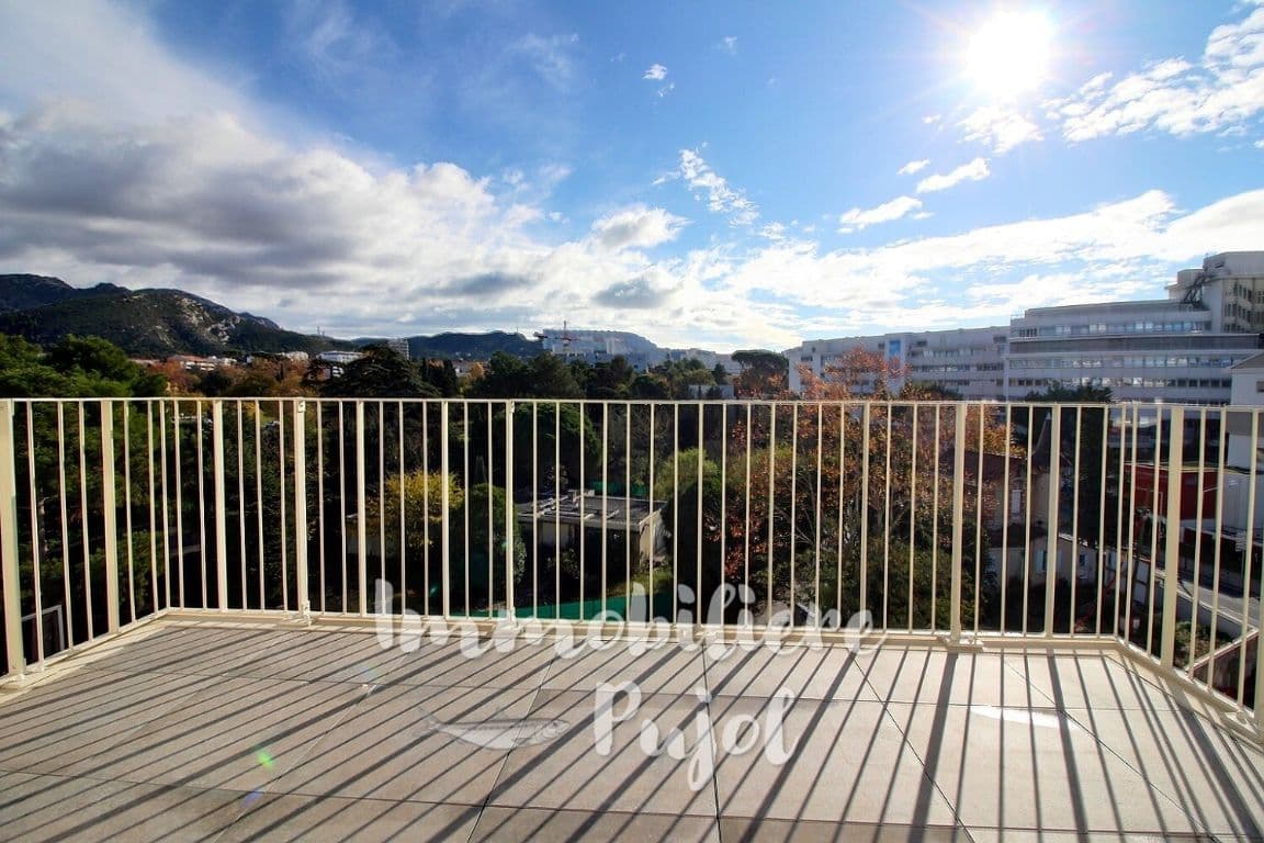 Appartement T3 à louer à MARSEILLE – photo 2